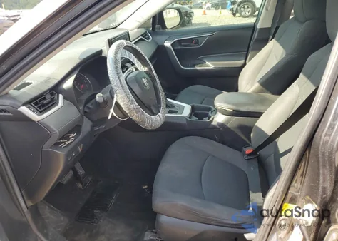 2020 Toyota Rav4 Le z USA, uszkodzony, nr VIN 2T3F1RFV4LC091760